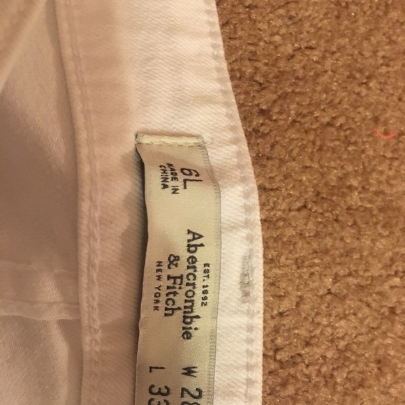 Abercrombie & Fitch jeans - Picture 3 of 5